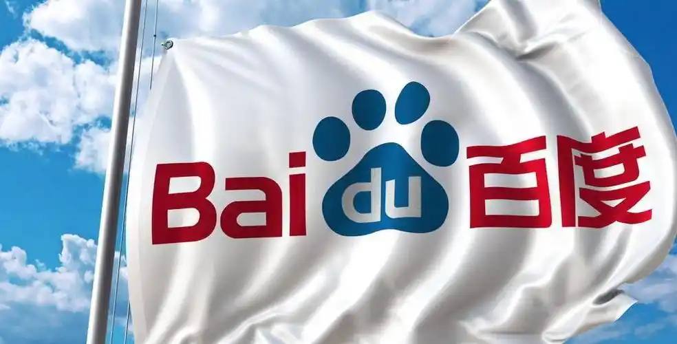 988彩票app杨幂礼服全靠脸撑着